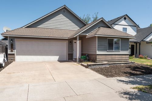 61032 Borden Dr, Bend, OR, 97702-3021 | Card Image