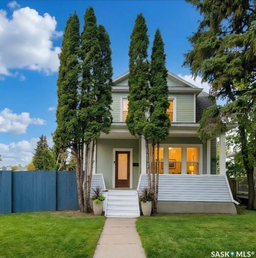 261 22nd Street E, Prince Albert, SK, S6V1N2 | Card Image