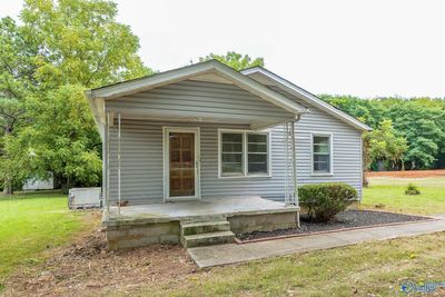 317 Indian Creek Road, House other with 2 bedrooms, 1 bathrooms and null parking in Huntsville AL | Image 2