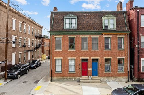 94 S 22nd, South Side, PA, 15203 | Card Image