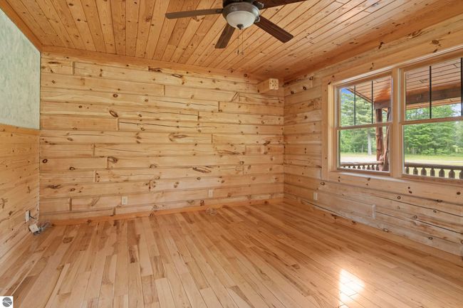 9644 Guenthardt Rd, House other with 5 bedrooms, 2 bathrooms and null parking in Manistee MI | Image 14