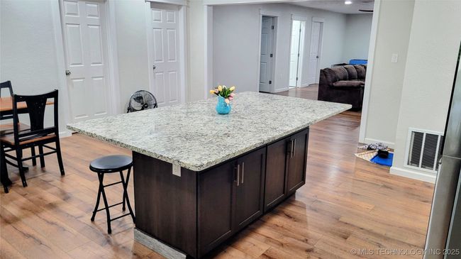 9725 County Road 3470, House other with 4 bedrooms, 3 bathrooms and null parking in Stratford OK | Image 28
