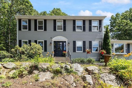 16 Birch Dr, Sterling, MA, 01564-2458 | Card Image