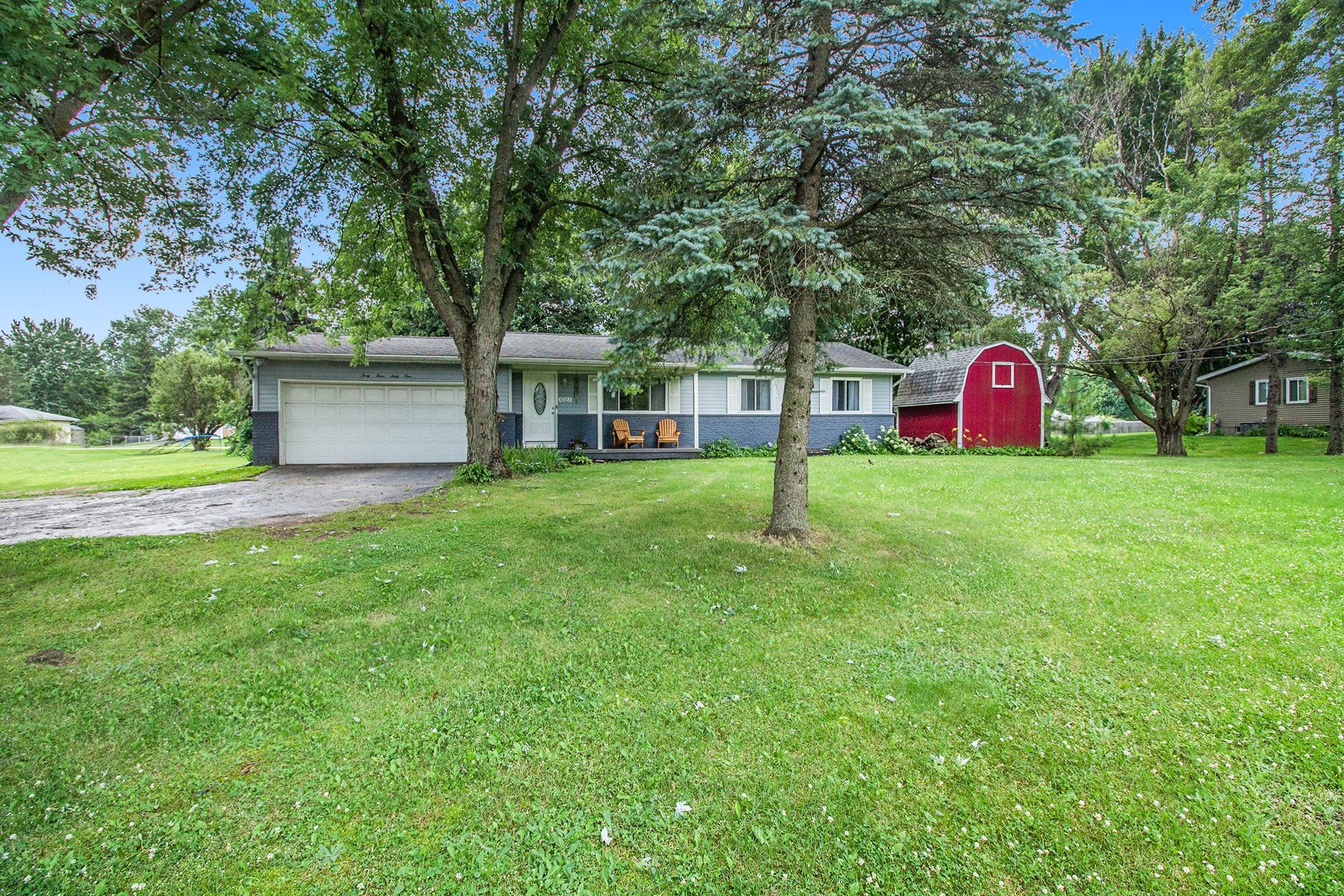 Highland Rd, Milford, MI 48380