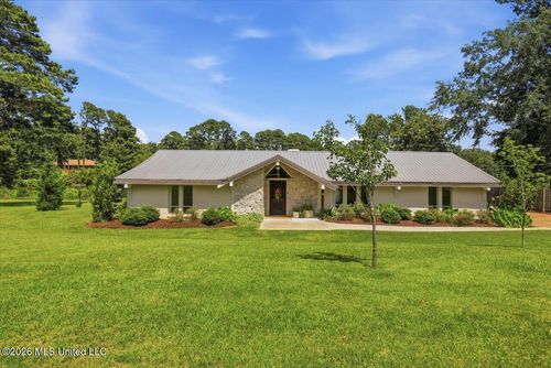 238 Kiowa Dr, Madison, MS, 39110-9604 | Card Image