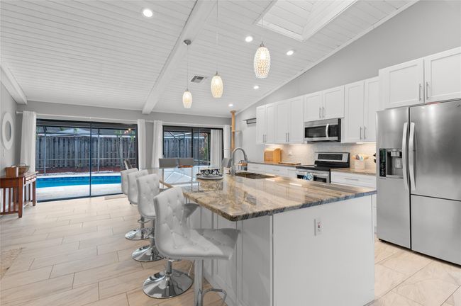 770 Nw 77 Th Ave, House other with 3 bedrooms, 2 bathrooms and null parking in Plantation FL | Image 20