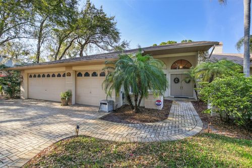 8823 Crescent Forest Blvd, NEW PORT RICHEY, FL, 34654-5418 | Card Image