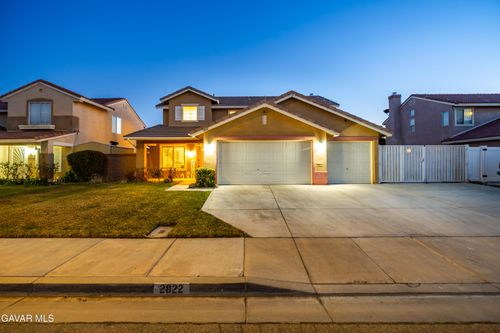 2822 W Lumber Street, Lancaster, CA, 93536 | Card Image