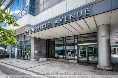 1807-89 Dunfield Ave, Toronto, ON, M4S0A4 | Card Image