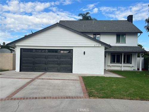 8721 Squires Cir, Huntington Beach, CA, 92646-4529 | Card Image