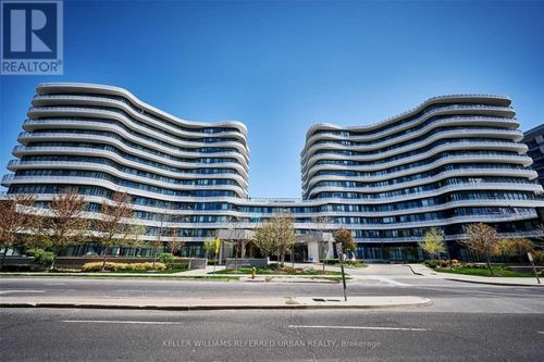 816-99 The Donway W, Toronto, ON, M3C0N8 | Card Image