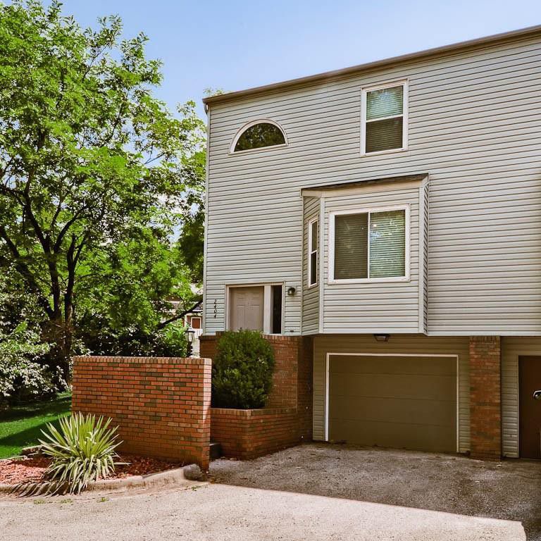 Residential Lease in Fayetteville