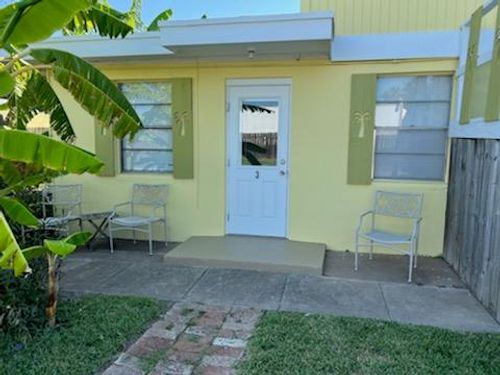 apt-3-202 N Yturria St, Port Isabel, TX, 78578-5003 | Card Image