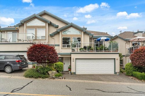 15-8590 Sunrise Dr, Chilliwack, BC, V2R3Z4 | Card Image