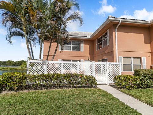 1923 Stratford Way, West Palm Beach, FL, 33409-7612 | Card Image