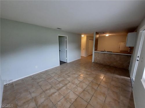 198 Charlotte Ave, Fort Myers, FL, 33916-3605 | Card Image