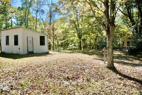 1 Bassett Rd, Elizabethtown, IL, 62931-4100 | Card Image