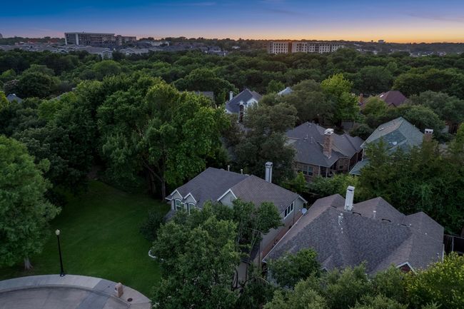 7955 Enclave Way, House other with 4 bedrooms, 3 bathrooms and null parking in Dallas TX | Image 11