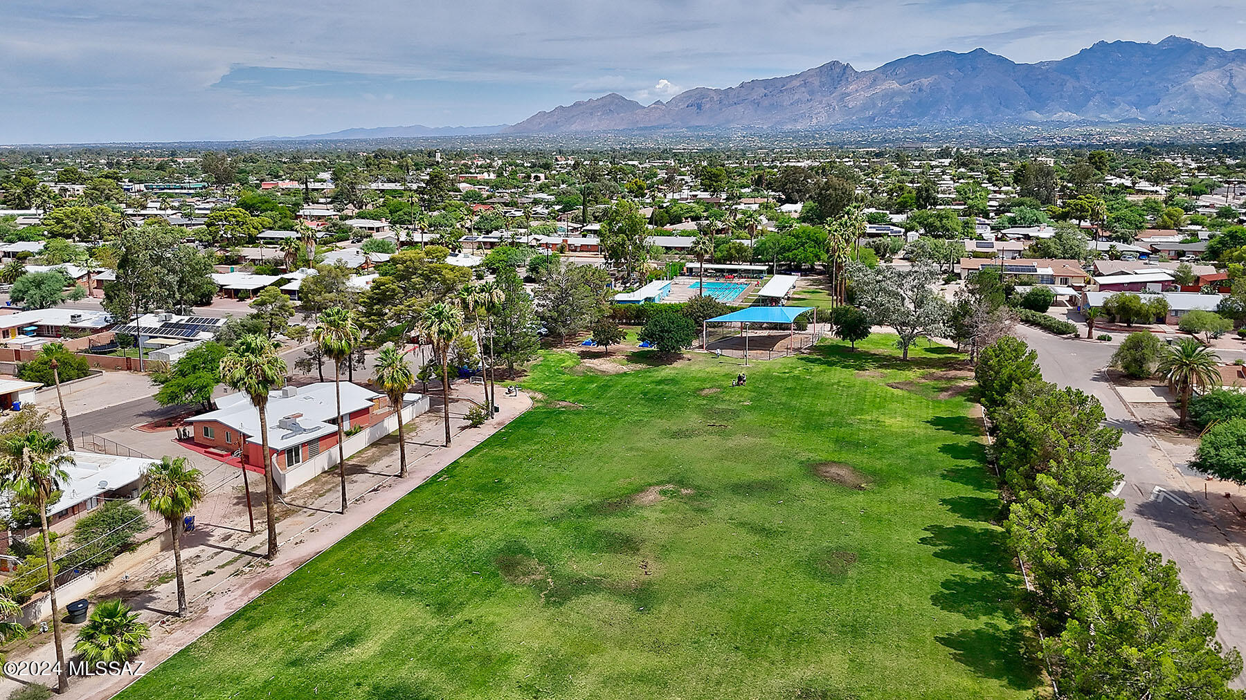Cloverland Ave, Tucson, AZ 85711