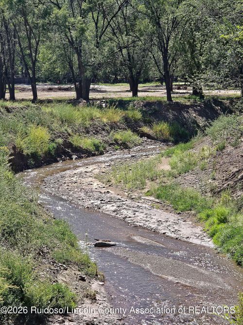 105 Close Rd, Ruidoso, NM, 88345 | Card Image