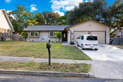 6206 Sun Dial St, Leon Valley, TX, 78238-1543 | Card Image