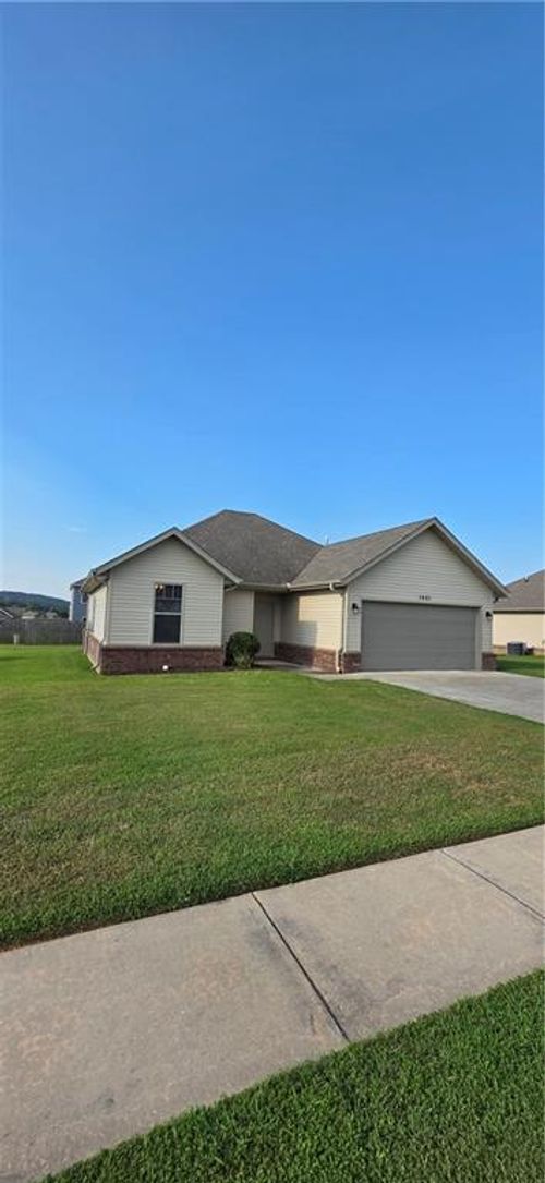 1441 General Parson Drive, Prairie Grove, AR, 72753 | Card Image