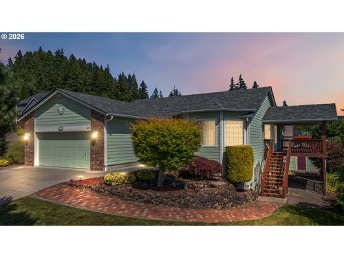 912 Edinburgh Ct, Kelso, WA, 98626-5344 | Card Image