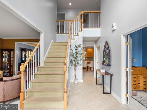 209 Martins Ln, Media, PA, 19063-5854 | Card Image