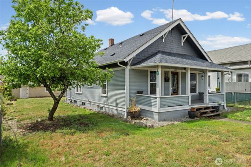 107 G St Se, Auburn, WA, 98002-5616 | Card Image
