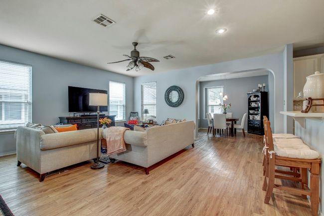 1203 Cardigan St, House other with 3 bedrooms, 3 bathrooms and 4 parking in Cedar Park TX | Image 6