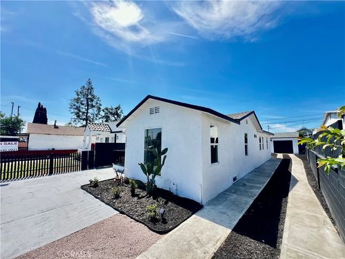 3815 Paloma, Los Angeles, CA, 90011 | Card Image