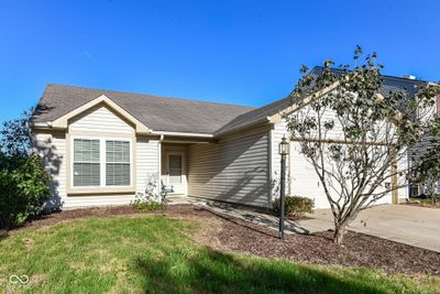 15516 Follow Drive, House other with 3 bedrooms, 2 bathrooms and null parking in Noblesville IN | Image 2