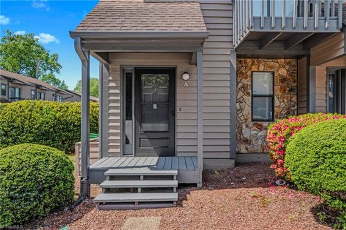 a-310 Vista Circle, Winston-Salem, NC, 27106 | Card Image