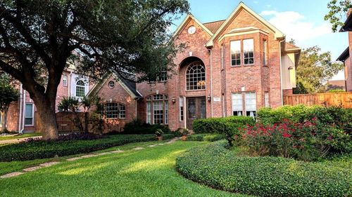 109 Ferndale St, Bellaire, TX, 77401-5324 | Card Image