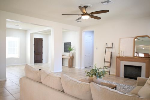 729 Sierra Verde Way Ne, Rio Rancho, NM, 87124-6396 | Card Image