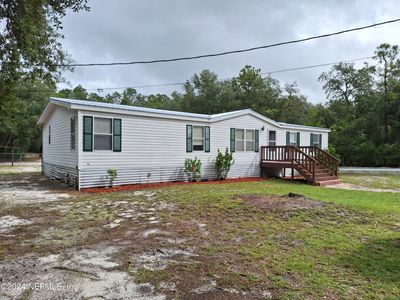 101 Pridgeon Street, House other with 4 bedrooms, 2 bathrooms and null parking in Interlachen FL | Image 2