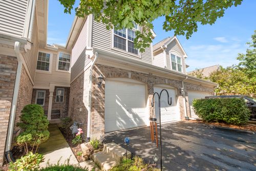 6154 Dixon Dr, Lisle, IL, 60532-4159 | Card Image