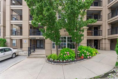 105 - 2035 Appleby Line, Condo with 2 bedrooms, 1 bathrooms and 1 parking in Burlington ON | Image 2