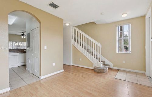 10-1650 Ne 33rd Rd, Homestead, FL, 33033-6169 | Card Image
