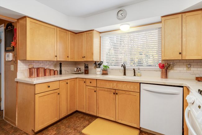 1754 3 Lakes Dr, House other with 3 bedrooms, 3 bathrooms and null parking in Troy MI | Image 17