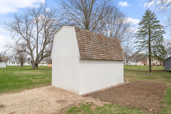 417 Maple Ln, House other with 2 bedrooms, 2 bathrooms and 1 parking in Paw Paw IL | Image 20