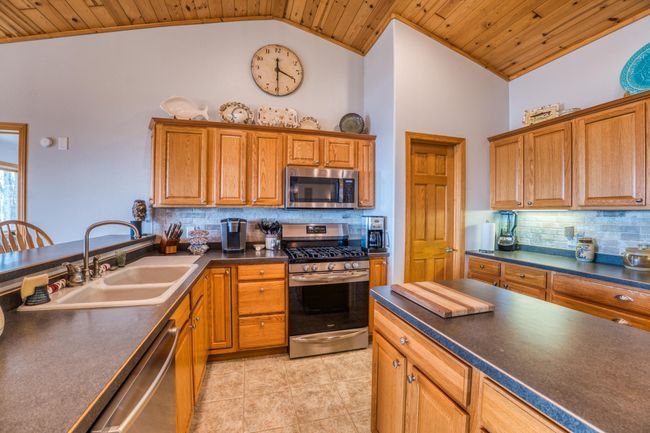 Kitchen 5 | Image 12