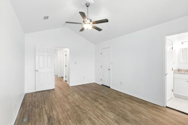 1004 E Fannin St, Home with 0 bedrooms, 0 bathrooms and null parking in Luling TX | Image 19