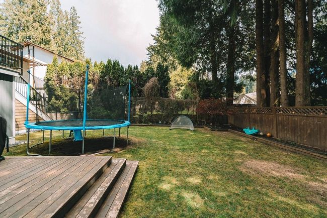1531 Lynn Valley Road, House other with 5 bedrooms, 3 bathrooms and 6 parking in North Vancouver BC | Image 35