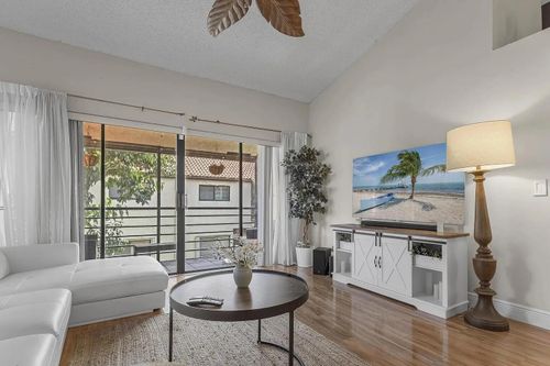 203-12 Via De Casas Sur, Boynton Beach, FL, 33426 | Card Image