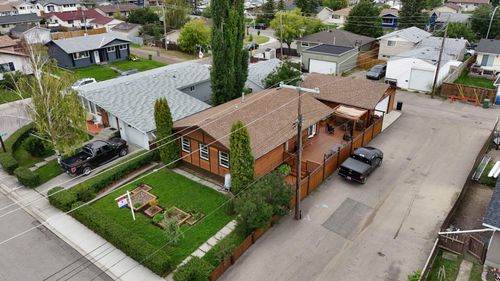 8 Penswood Pl Se, Calgary, AB, T2A4T5 | Card Image