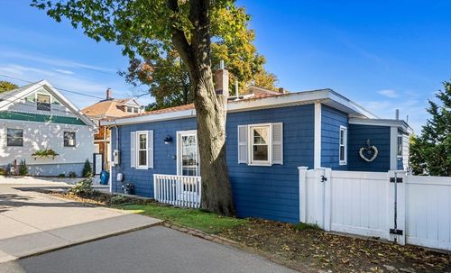 22 Sherman Ave, Nahant, MA, 01908-1177 | Card Image
