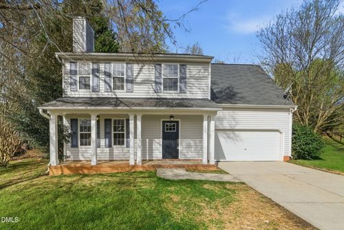131 Pondfield Ct, Clayton, NC, 27527-4504 | Card Image