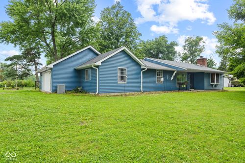 1013 Rolling Hill Rd, Greenwood, IN, 46142-5243 | Card Image