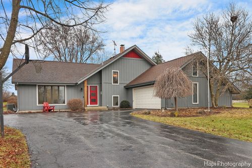 6129 Hidden Oak Drive, Crystal Lake, IL, 60012 | Card Image